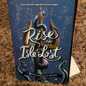 Rise of the isle of the lost descendants book number 3